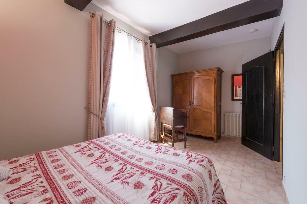 Appartement Clot De Felines Entrevaux Luaran gambar